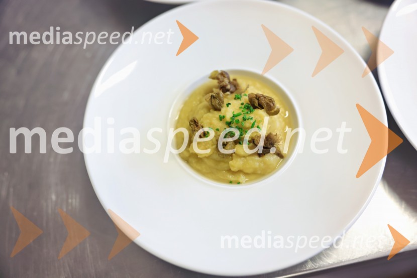  Fava grška jedSlavnostno kosilo z grškim chefom Steliosom Fanourakisom na SŠGT Maribor