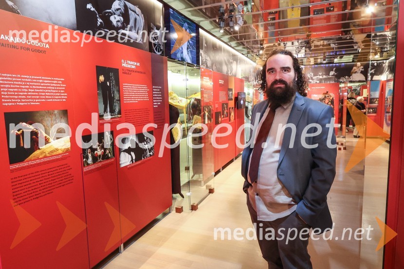   Jure Novak, generalni direktor, Cankarjev domDušan Jovanović – Kulturni terorist, odprtje razstave v Cankarjevem domu