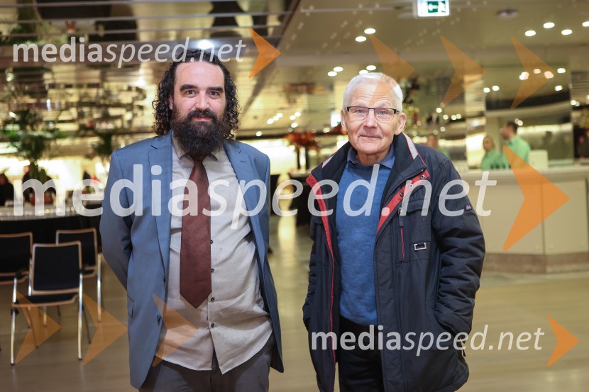   Jure Novak, generalni direktor, Cankarjev dom;  Tone Peršak, režiserDušan Jovanović – Kulturni terorist, odprtje razstave v Cankarjevem domu