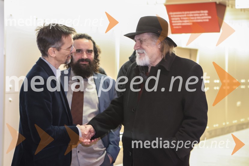  Gašper Troha,  publicist, kritik in teoretik;   Jure Novak, generalni direktor, Cankarjev dom;  Rade Šerbedžija, igralec, režiser in glasbenikDušan Jovanović – Kulturni terorist, odprtje razstave v Cankarjevem domu