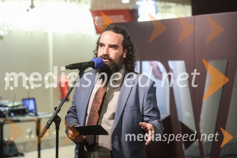   Jure Novak, generalni direktor, Cankarjev domDušan Jovanović – Kulturni terorist, odprtje razstave v Cankarjevem domu