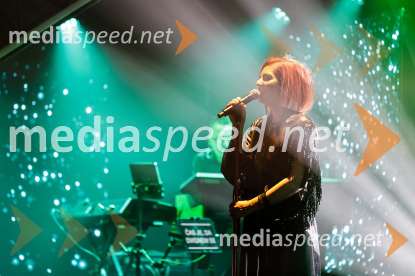 Lara Baruca v Kino Šiška z ekskluzivnim koncertom Potopljena v glasbo