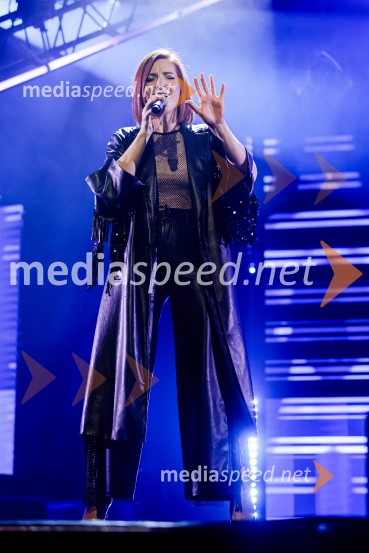 Lara Baruca v Kino Šiška z ekskluzivnim koncertom Potopljena v glasbo