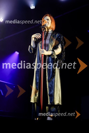 Lara Baruca v Kino Šiška z ekskluzivnim koncertom Potopljena v glasbo