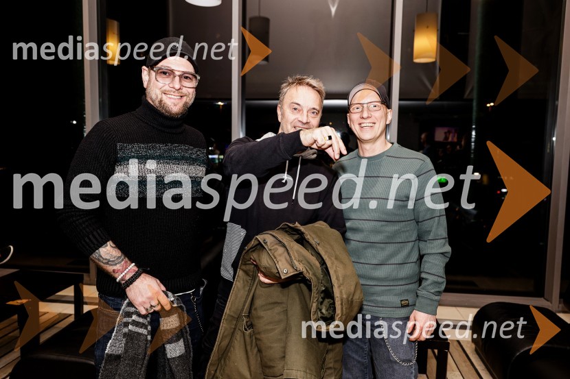  Tomi Meglič, glasbenik, pevec skupine Siddharta;  ... ;  ... Lara Baruca v Kino Šiška z ekskluzivnim koncertom Potopljena v glasbo