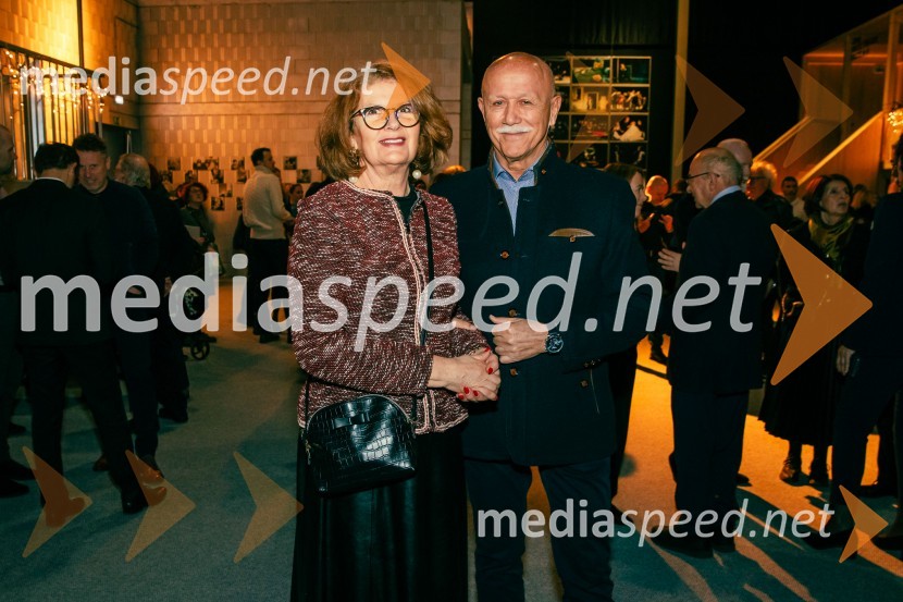  ... ;  Frane Praprotnik, podjetnikPremiera Cankarjeve igre Za narodov blagor, SNG Drama Ljubljana