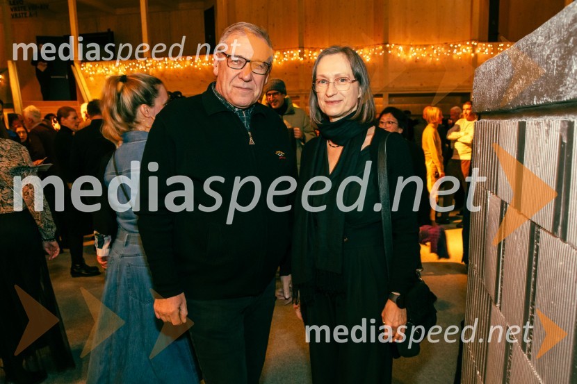  Aleš Valič, igralec;  ... Premiera Cankarjeve igre Za narodov blagor, SNG Drama Ljubljana