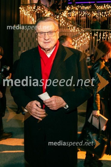  Dušan Mlakar, režiserPremiera Cankarjeve igre Za narodov blagor, SNG Drama Ljubljana