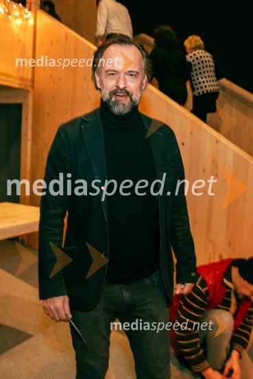  Uroš Fürst, igralecPremiera Cankarjeve igre Za narodov blagor, SNG Drama Ljubljana