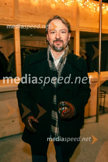  Alekander Pešut - Schatzi, glasbenikPremiera Cankarjeve igre Za narodov blagor, SNG Drama Ljubljana