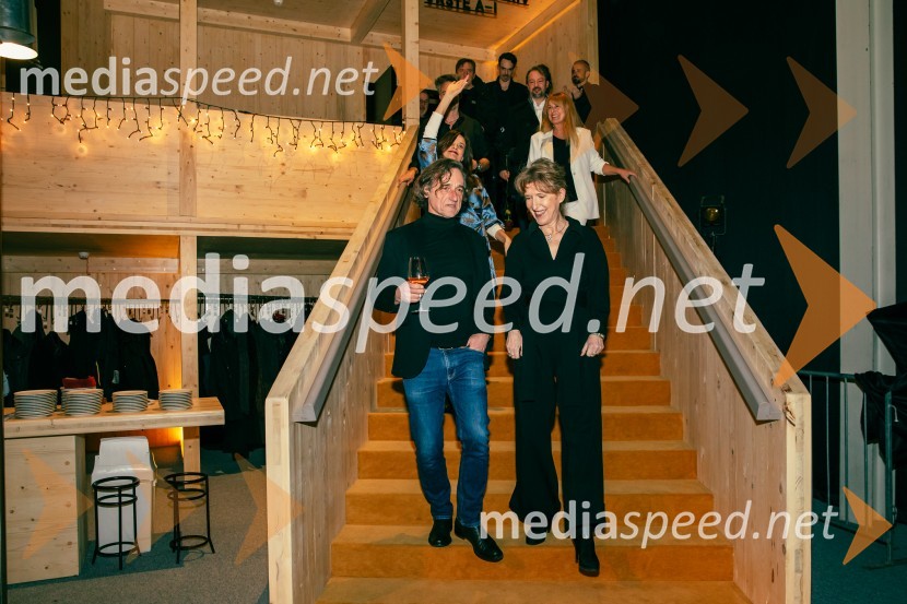  Vito Taufer, režiser;  Vesna Jurca Tadel, ravnateljica SNG Drama LjubljanaPremiera Cankarjeve igre Za narodov blagor, SNG Drama Ljubljana