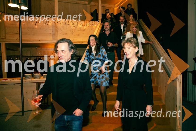  Vito Taufer, režiser;  Vesna Jurca Tadel, ravnateljica SNG Drama LjubljanaPremiera Cankarjeve igre Za narodov blagor, SNG Drama Ljubljana