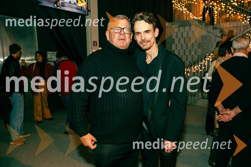  Robert Waltl, direktor, Mini teater;  Nejc Cijan Garlatti, igralecPremiera Cankarjeve igre Za narodov blagor, SNG Drama Ljubljana