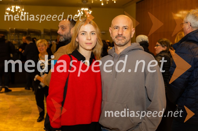  ... ;  Iztok Drabik Jug, igralecZakaj sva se ločila, premiera na odru MGL