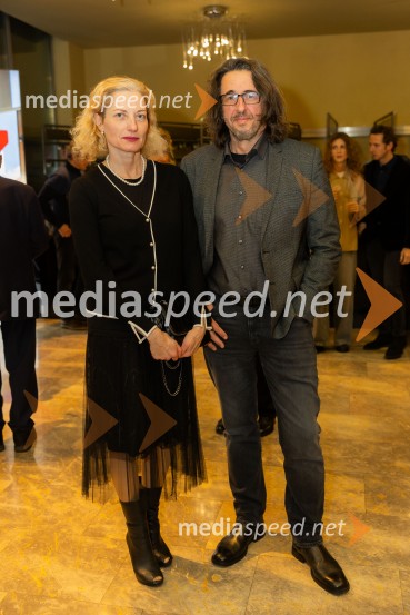  Hermina Kovačič, strokovnjakinja za komuniciranje;  ... Zakaj sva se ločila, premiera na odru MGL