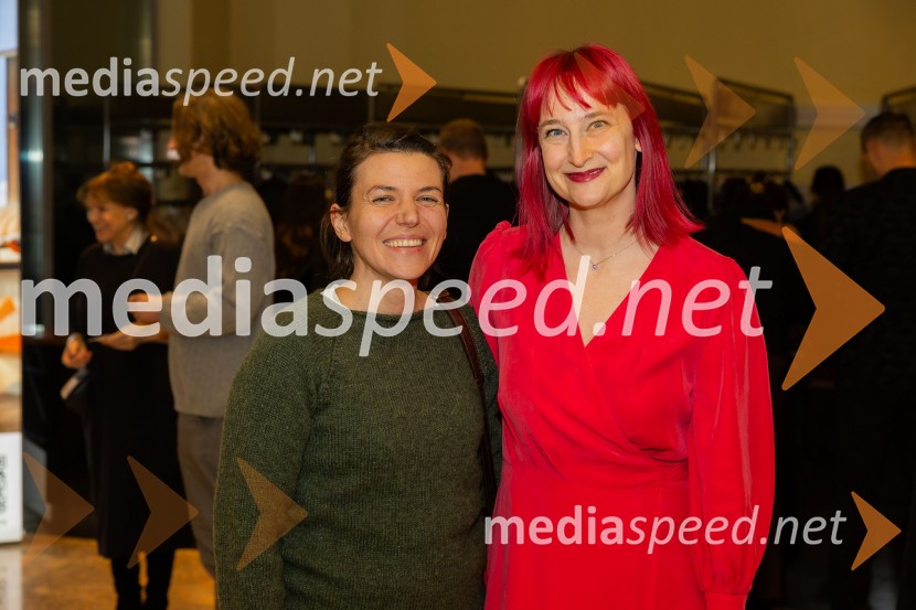  ... ;  Urška DergancZakaj sva se ločila, premiera na odru MGL