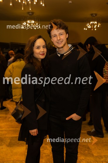  Lara Wolf Završnik, igralka;  Urh Mlakar, Um in Kuna, Skova in skovani, glasbenik in animatorZakaj sva se ločila, premiera na odru MGL