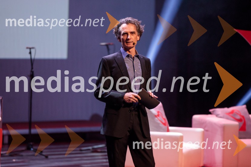  Jure Longyka, moderatorInženirka leta 2024 je Rebeka Kropivšek Leskovar