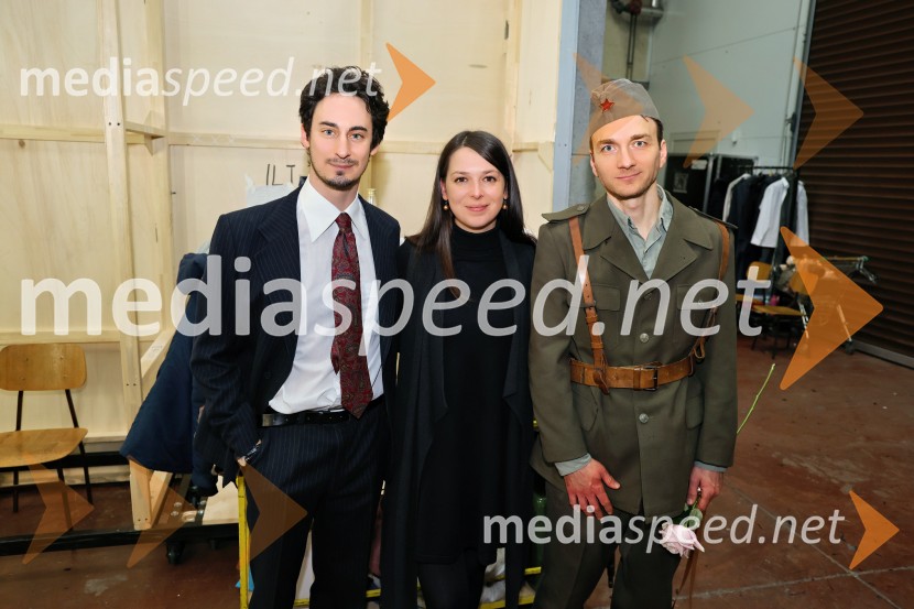  Žan Koprivnik, igralec;  Zala Koren,  urednica socialnih omrežij, SNG Maribor Drama;  Matija Stipanič, igralecIn ljubezen tudi, premiera na odru Slovenskega narodnega gledališča Maribor