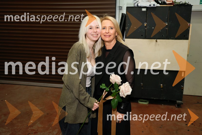  Lola Doma;  Tatjana Doma, dramaturginja SLG CeljeIn ljubezen tudi, premiera na odru Slovenskega narodnega gledališča Maribor