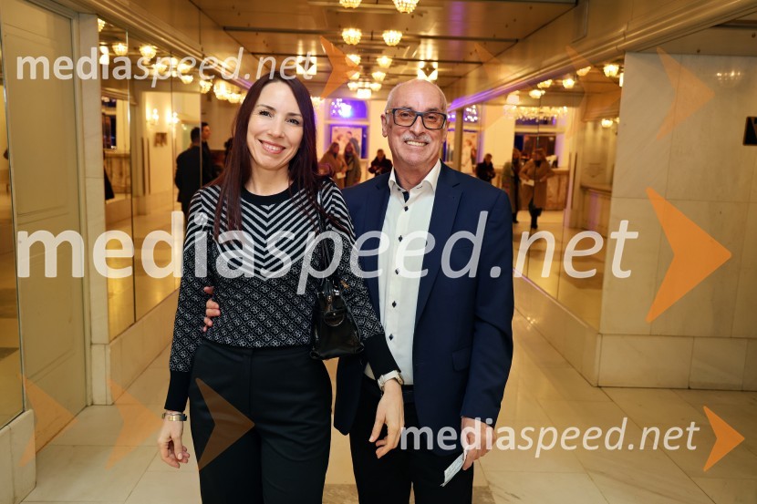 In ljubezen tudi, premiera na odru Slovenskega narodnega gledališča Maribor