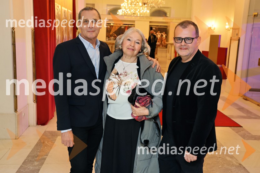  Danilo Rošker, direktor SNG Maribor;  Milada Kalezić, igralka;  Alan Kavčič, predstavnik za odnose z javnostmi SNG MariborIn ljubezen tudi, premiera na odru Slovenskega narodnega gledališča Maribor