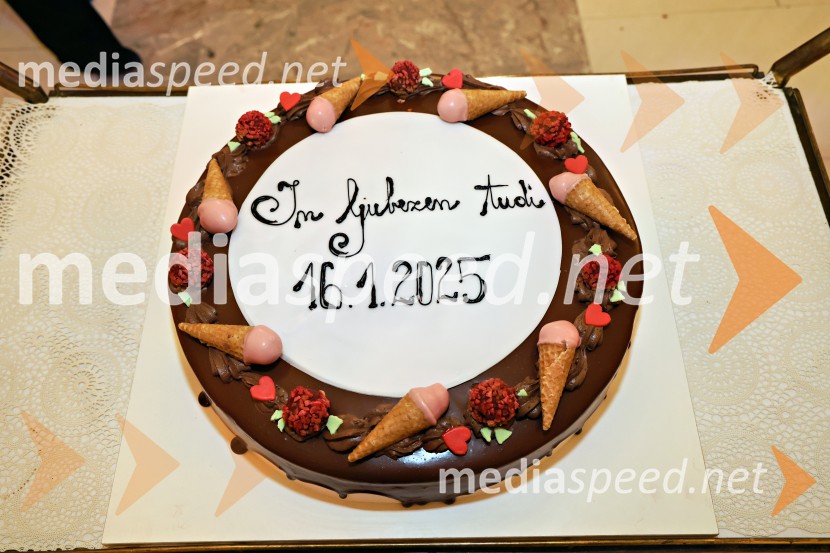 In ljubezen tudi, premiera na odru Slovenskega narodnega gledališča Maribor