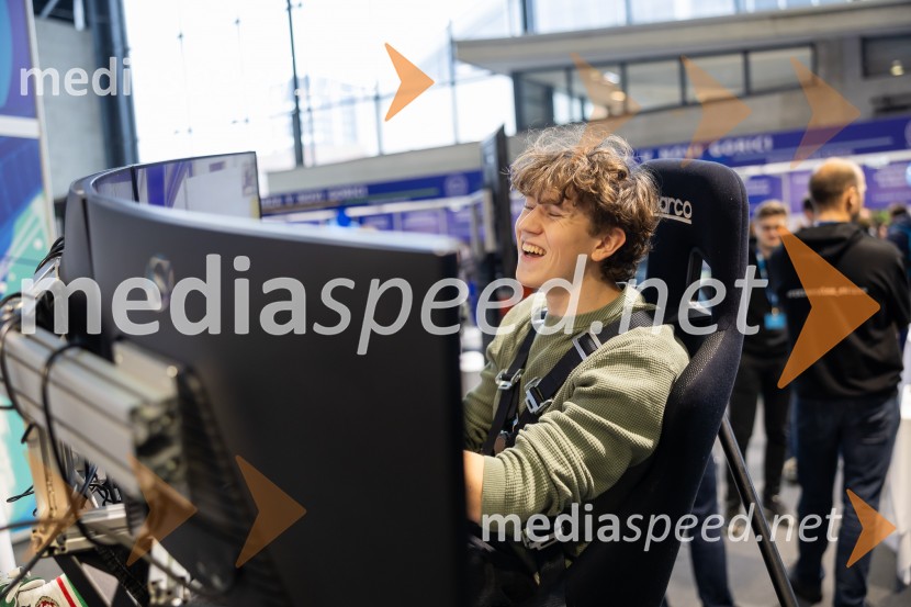 Univerza v Mariboru na sejmu Informativa