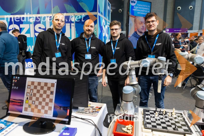 Univerza v Mariboru na sejmu Informativa