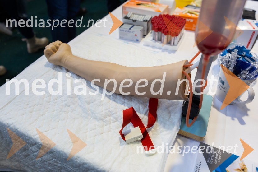 Univerza v Mariboru na sejmu Informativa