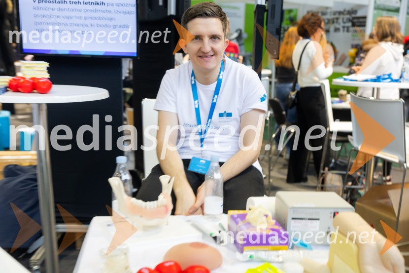 Univerza v Mariboru na sejmu Informativa