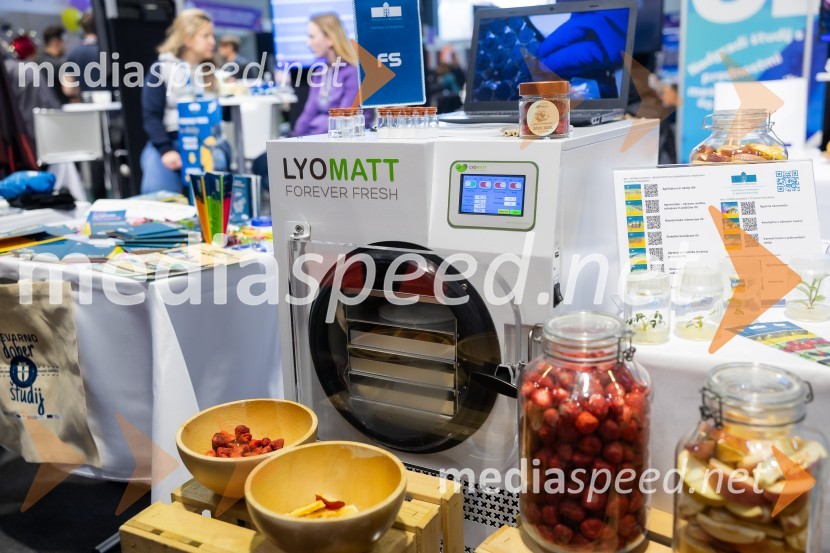 Univerza v Mariboru na sejmu Informativa