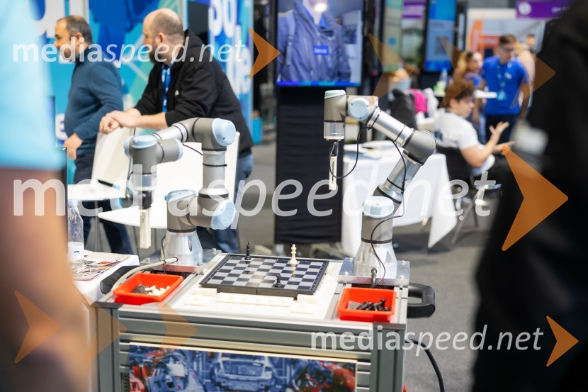 Univerza v Mariboru na sejmu Informativa