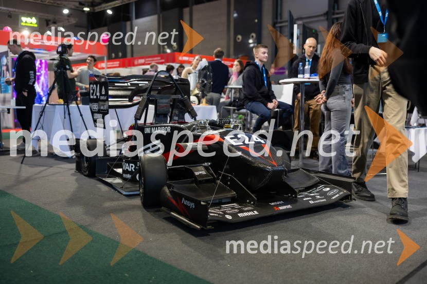 Univerza v Mariboru na sejmu Informativa