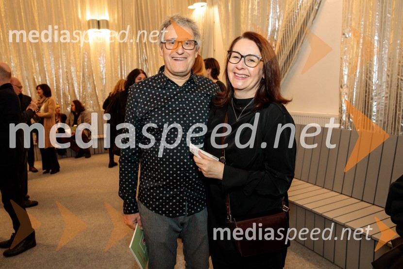 Bog, premiera v SNG Drama Ljubljana