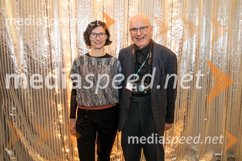  Špela Zorn, vodja programa SNG Drama Ljubljana;  ... Bog, premiera v SNG Drama Ljubljana