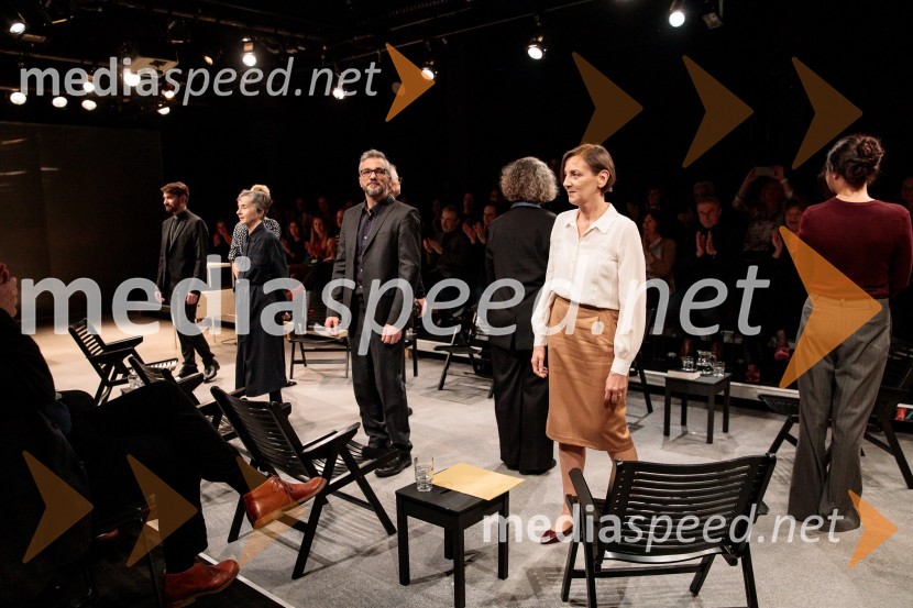  Saša Tabaković, igralec, nekdanji poslanec SMC;  Veronika Drolc, igralka;  Primož  Vrhovec, igralec;  Barbara  Žefran, igralkaBog, premiera v SNG Drama Ljubljana