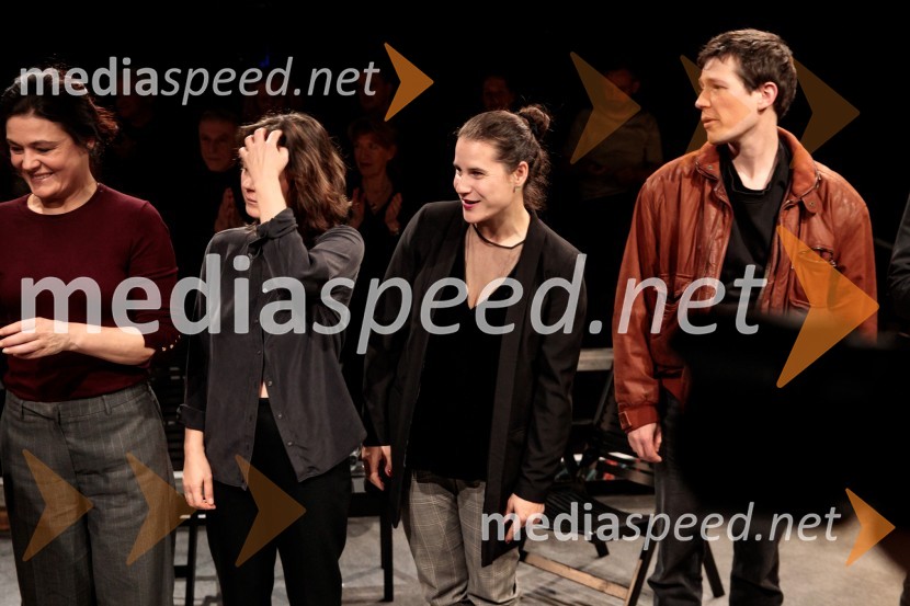  Eva Kraševec, dramaturginja;  ... Bog, premiera v SNG Drama Ljubljana