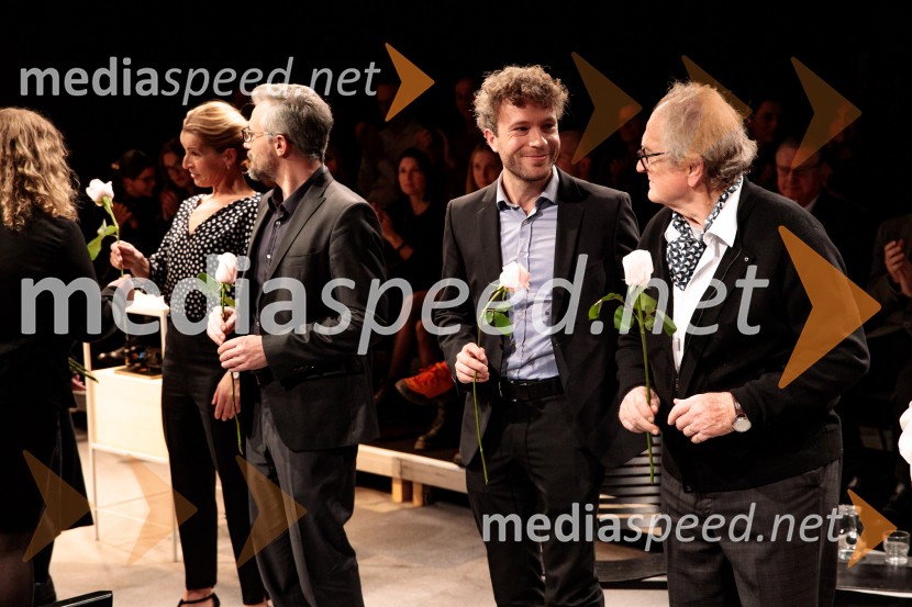  Maša Derganc, igralka;  Primož  Vrhovec, igralec;  Peter Petkovšek, režiser;  Ivo Ban, igralecBog, premiera v SNG Drama Ljubljana