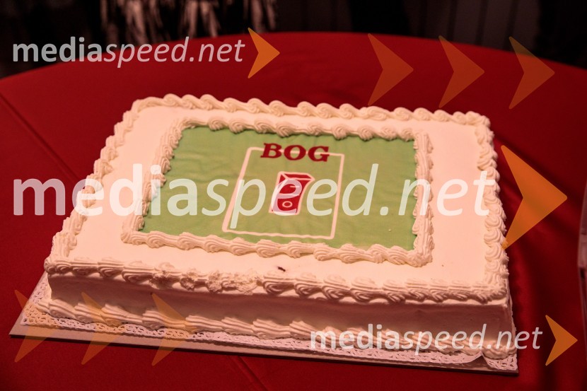 Bog, premiera v SNG Drama Ljubljana