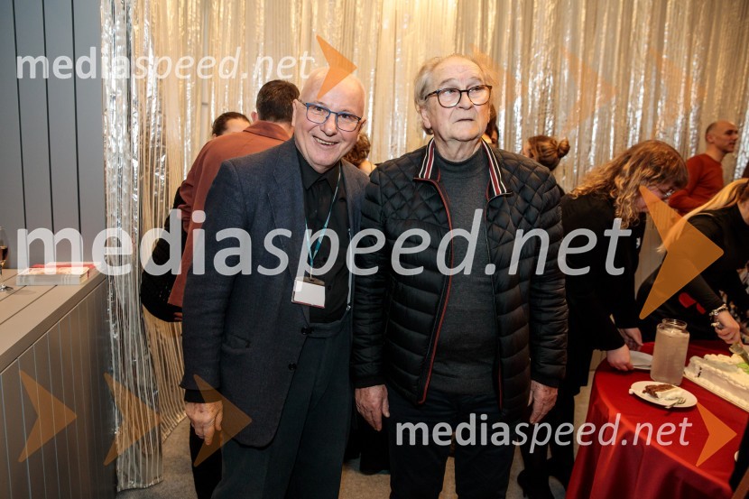  ... ;  Tomaž Kozlevčar, vokalistBog, premiera v SNG Drama Ljubljana