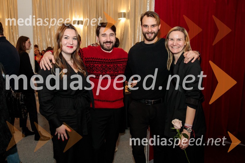  ... ;  Saša Tabaković, igralec, nekdanji poslanec SMC;  Blaž Dolenc, igralec;  Maša Pelko, režiserkaBog, premiera v SNG Drama Ljubljana