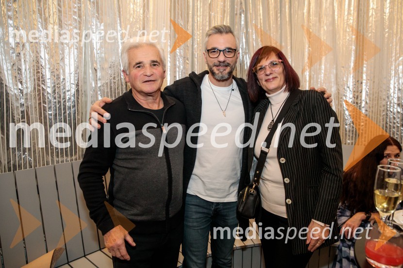  Primož  Vrhovec, igralecBog, premiera v SNG Drama Ljubljana