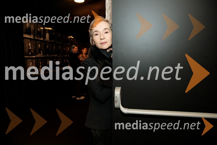  Veronika Drolc, igralkaBog, premiera v SNG Drama Ljubljana