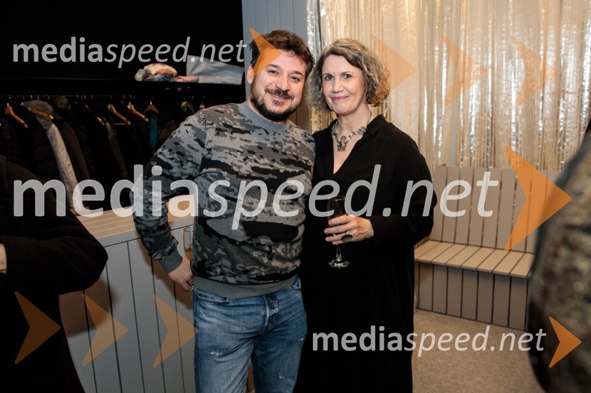  ... ;  Maja Sever, igralkaBog, premiera v SNG Drama Ljubljana