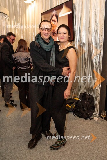  Marko  Mandić, igralec;  Pia Zemljič, igralkaBog, premiera v SNG Drama Ljubljana