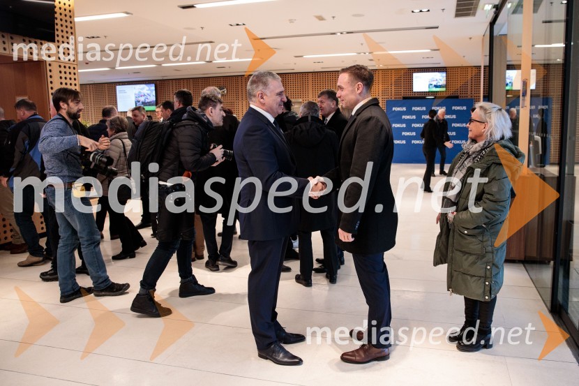  Marko Lotrič, predsednik, Državni svet;  Luka Steiner, predsednik, Smučarska zveza SlovenijeUstanovni kongres Lotričeve stranke Fokus