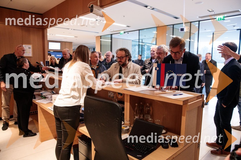 Ustanovni kongres Lotričeve stranke Fokus