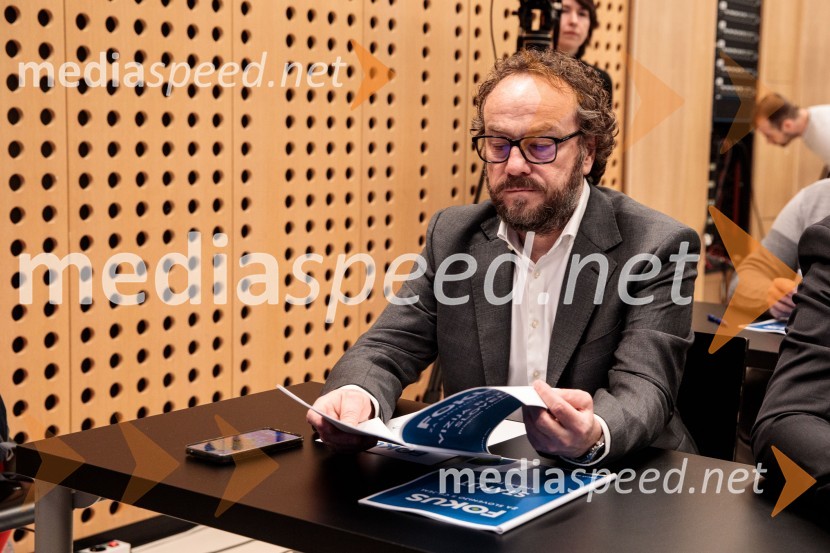 Ustanovni kongres Lotričeve stranke Fokus