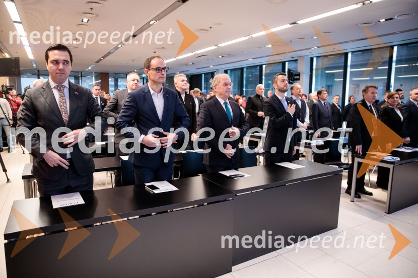  Marko  Balažic, predsednik SLS;  Anže Logar, predsednik stranke Demokrati, poslanec Državnega zbora Republike Slovenije;  Marko Lotrič, predsednik, Državni svet;  Matej Tonin, predsednik stranke NSiUstanovni kongres Lotričeve stranke Fokus